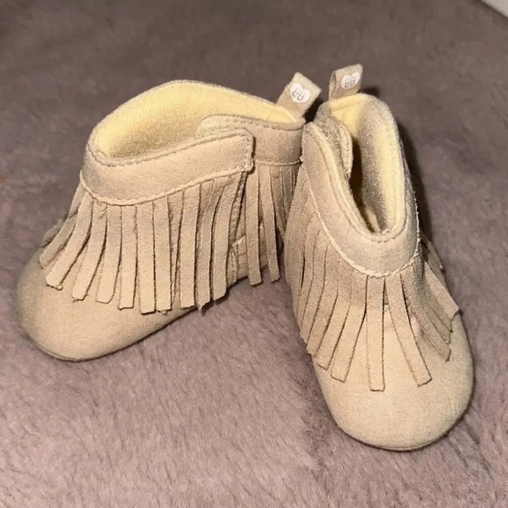 Stepping Stones Moccasins NWOT